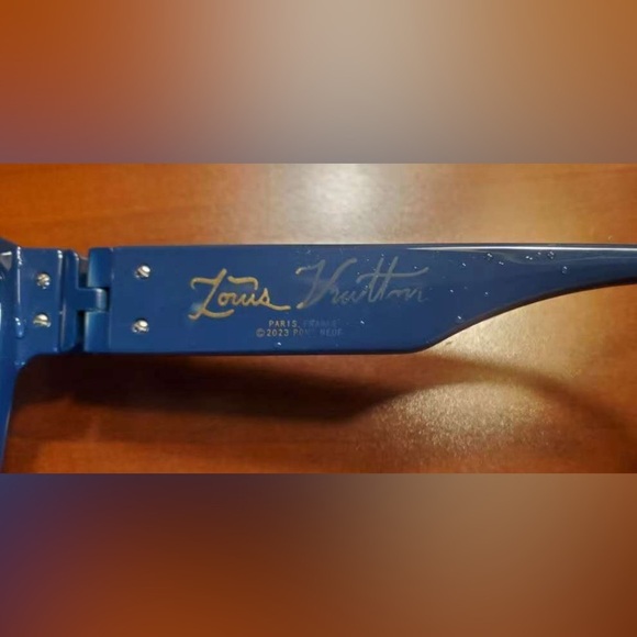 Louis Vuitton 1.1 Millionaire Sunglasses Navy Blue Monogram Jacquard - Picture 12 of 12